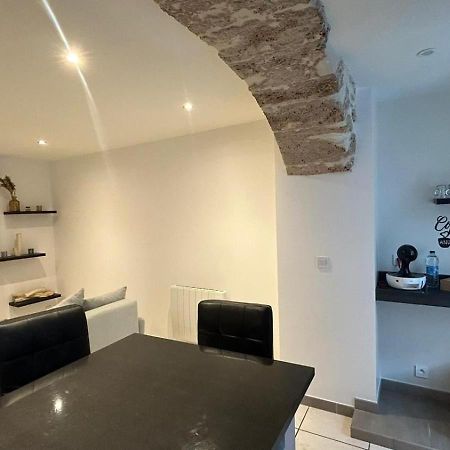 Appartement Paisible Entre Terre Et Mer Cabrieres  المظهر الخارجي الصورة