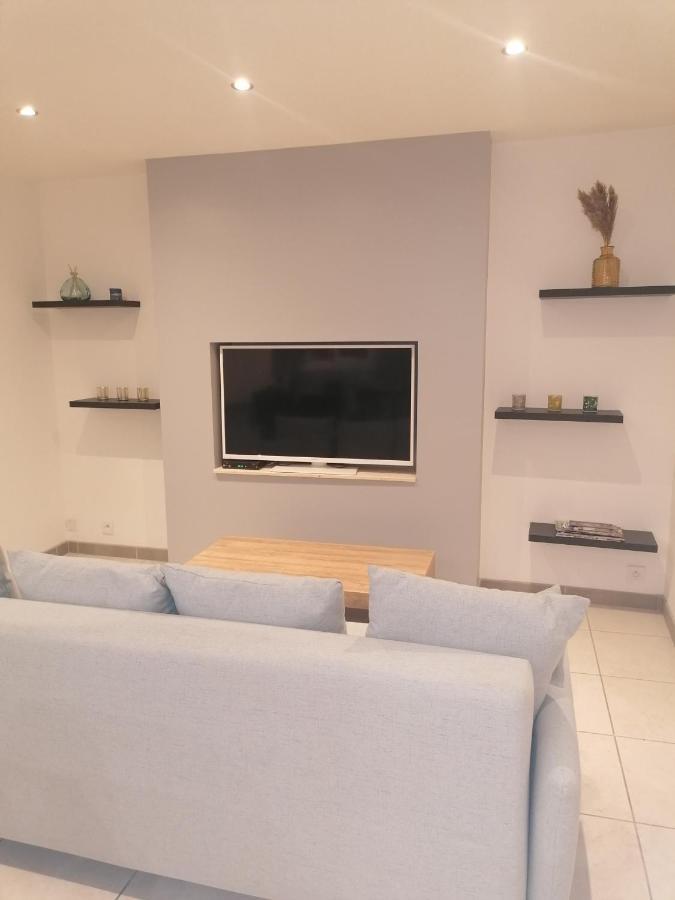 Appartement Paisible Entre Terre Et Mer Cabrieres  المظهر الخارجي الصورة